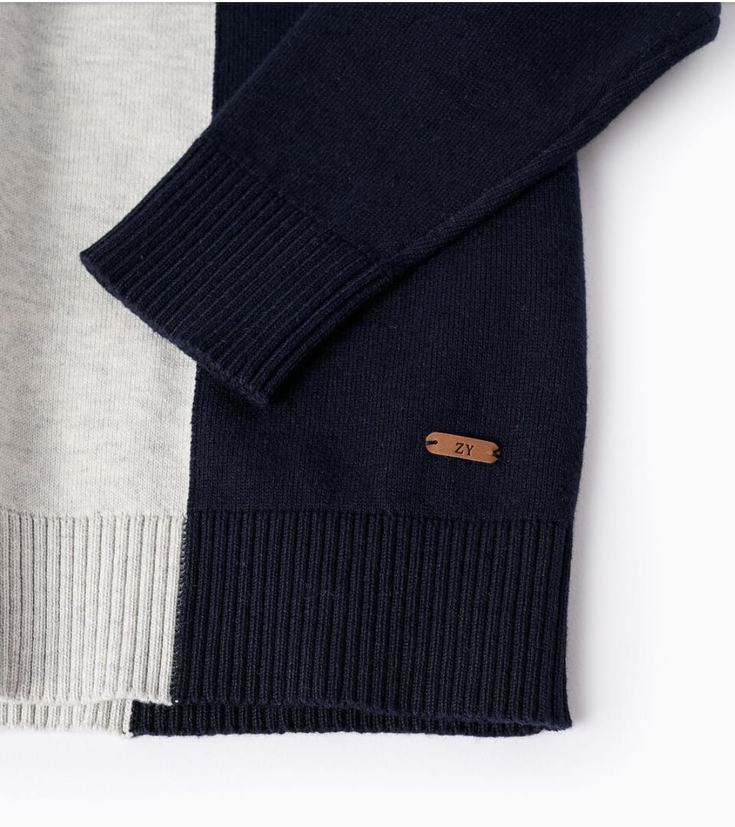 JERSEY DE PUNTO FINO GRIS/AZUL MARINO
